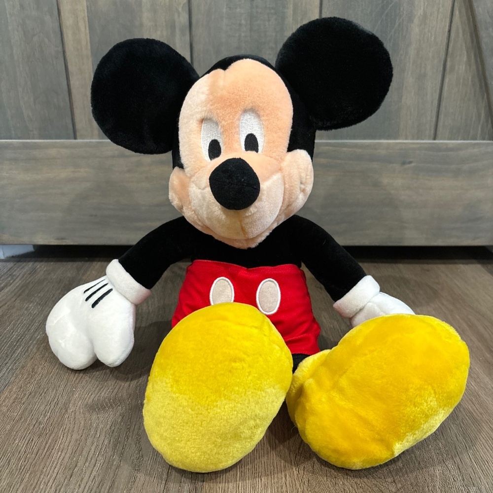 MICKEY MOUSE Disney Store Plush Toy Stuffed Animal Authentic Medium plush 17”